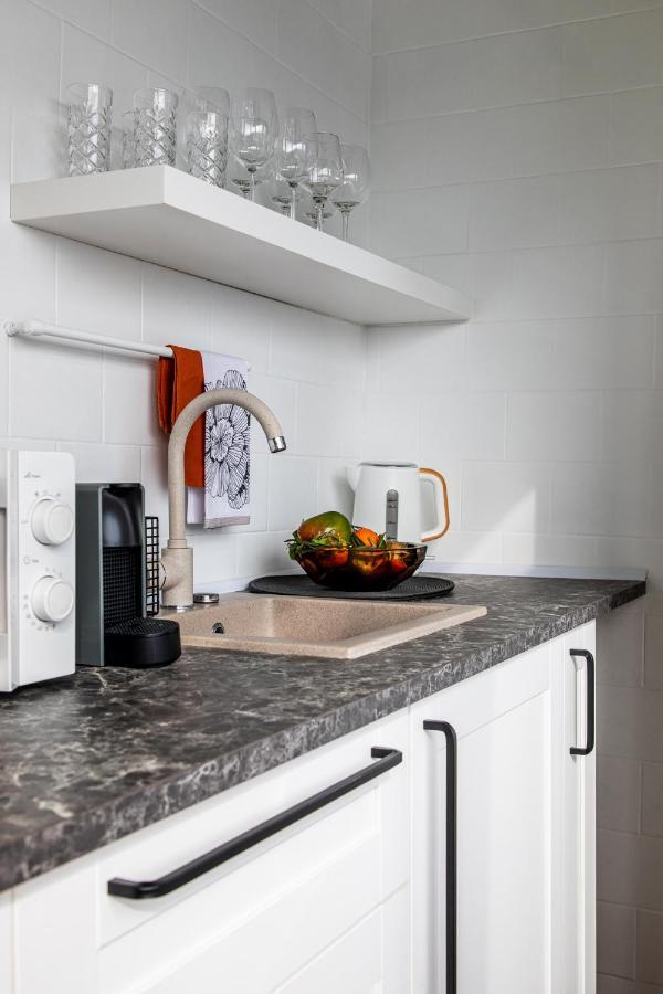 Villa Designer Flat For 4, Heart Of Bucharest, Kitchen Exterior foto