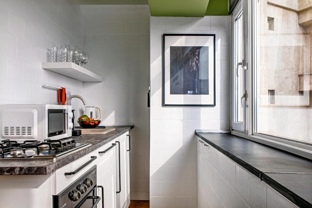 Villa Designer Flat For 4, Heart Of Bucharest, Kitchen Exterior foto